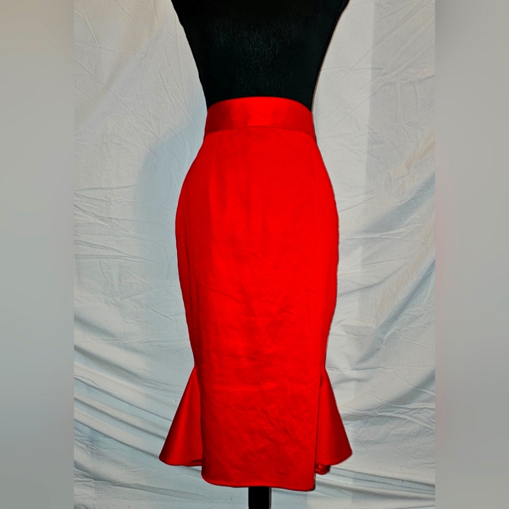 Pinup Girl, Deadly Dames skirt